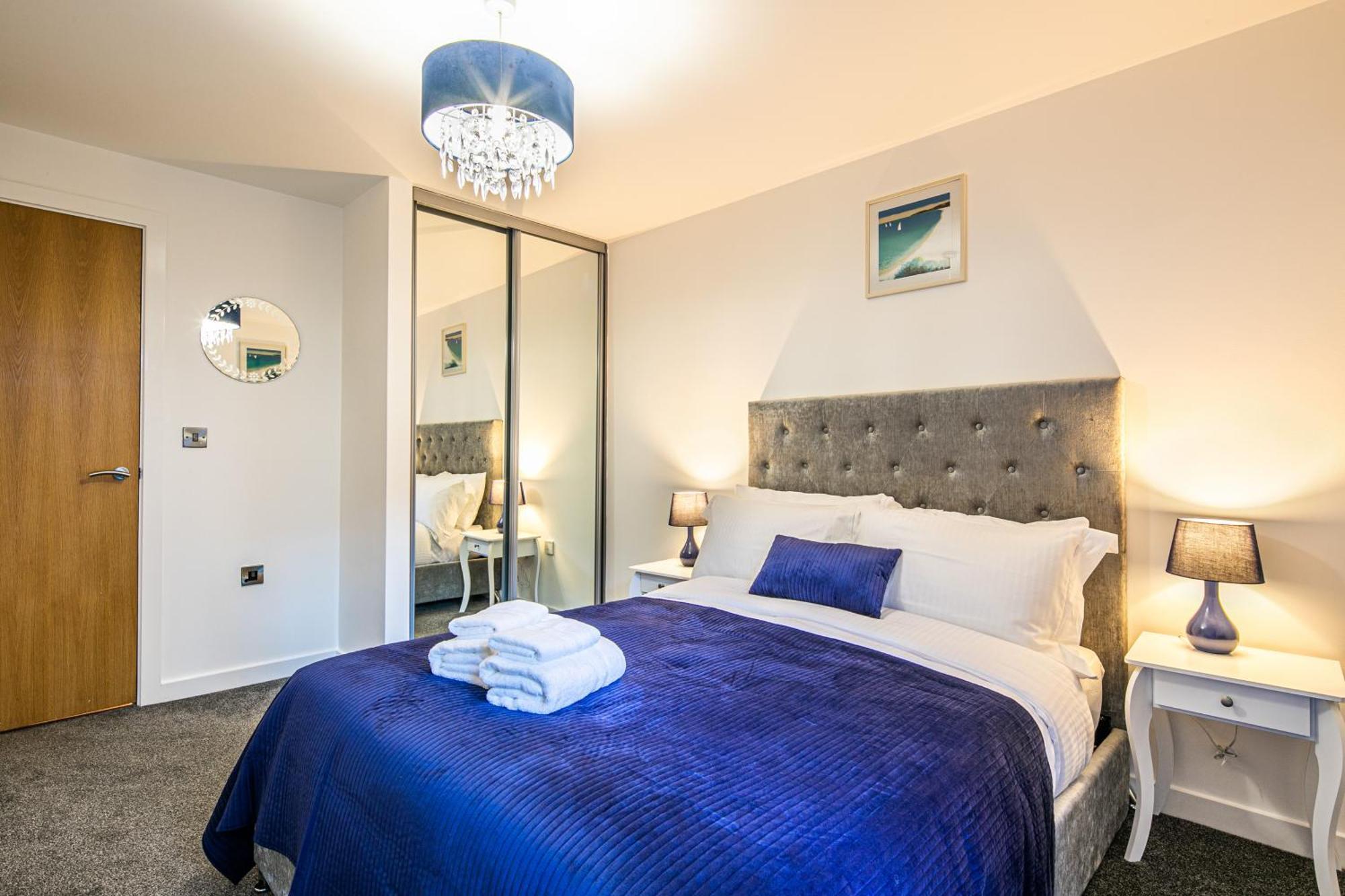 Stylish 2 Bed Apt 18 - City Centre, Free Parking, Espresso Machine & Netflix - Hosted By Stay Host Save Sheffield Dış mekan fotoğraf