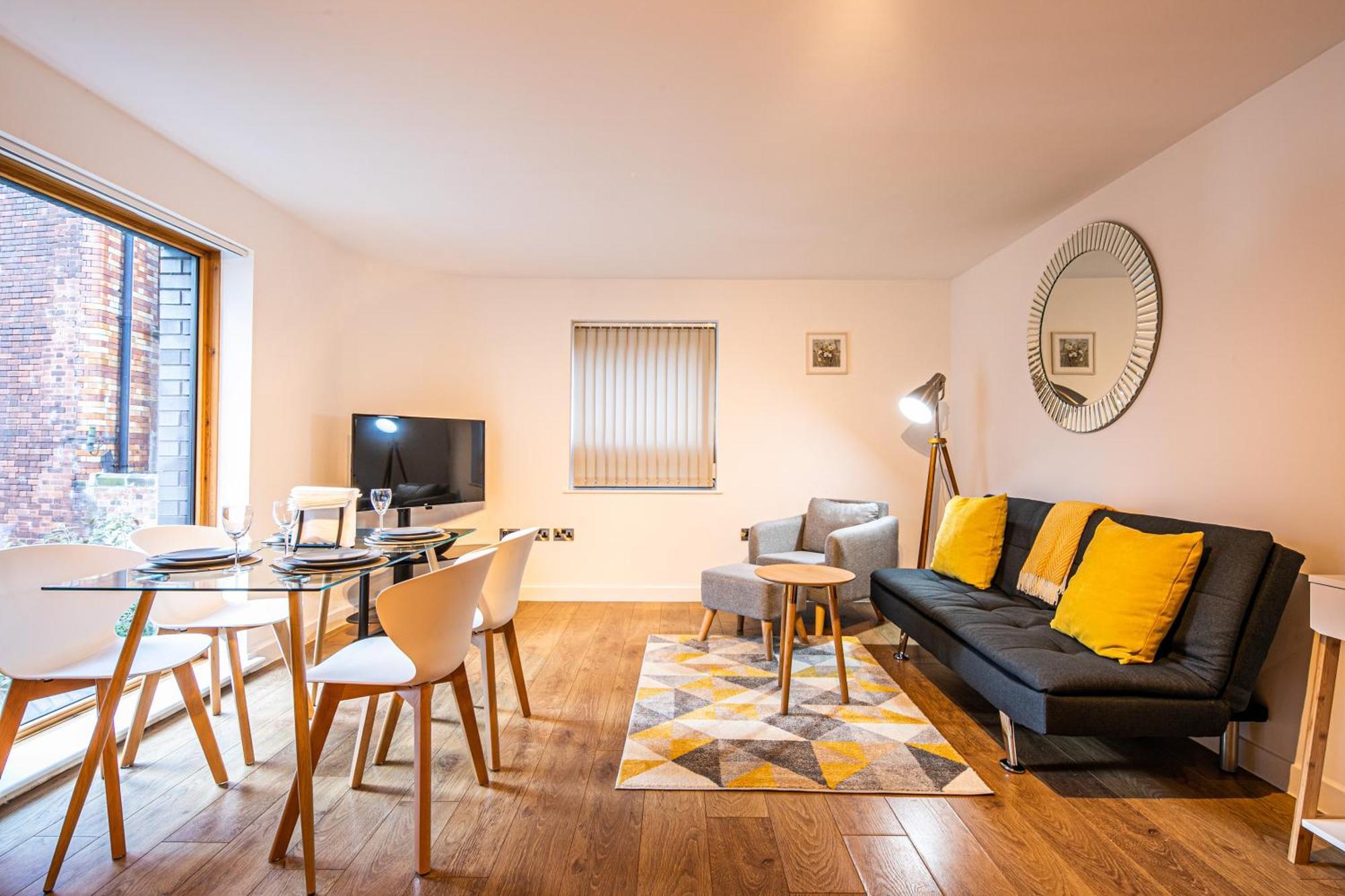 Stylish 2 Bed Apt 18 - City Centre, Free Parking, Espresso Machine & Netflix - Hosted By Stay Host Save Sheffield Dış mekan fotoğraf